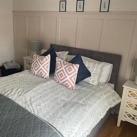 Ferienwohnung Large Townhouse With Gardens Kingscourt Exterior foto