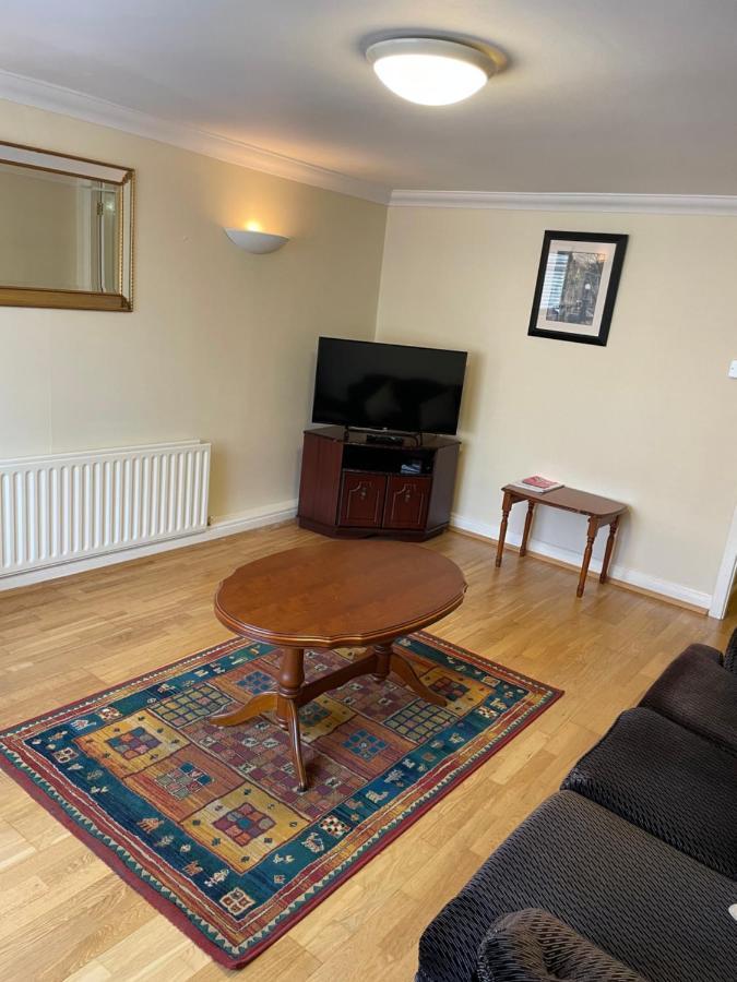 Ferienwohnung Large Townhouse With Gardens Kingscourt Exterior foto